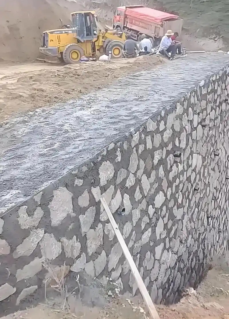 六安寿县边坡加固